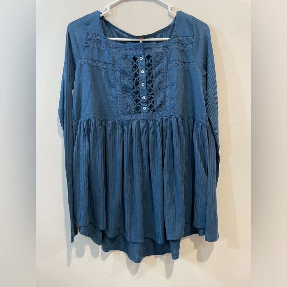 Free People PRETTY PLEASE Lace Tunic Top Blouse - Picture 3 of 5
